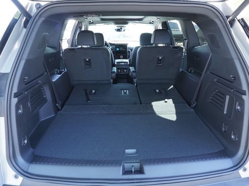New 2026 GMC Acadia AT4 w/ Super Cruise Package AWD/4WD image 8