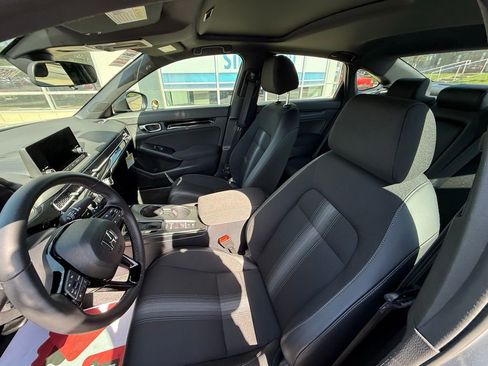 Used 2026 Honda Civic Sport image 9