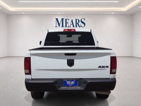 Used 2024 RAM 1500 Warlock AWD/4WD image 4