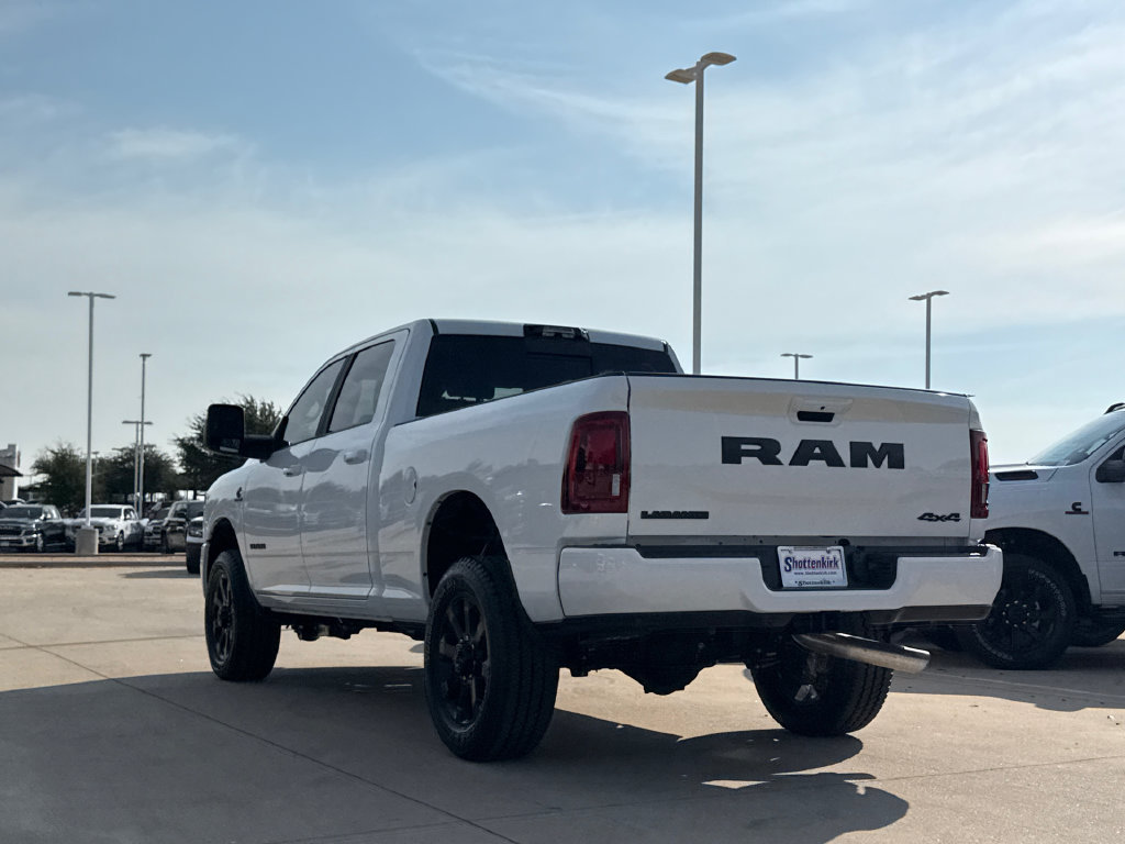 New 2027 RAM 2500 Laramie AWD/4WD image 7