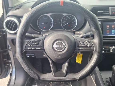 Certified 2025 Nissan Versa S w/ S Plus Package FWD image 11