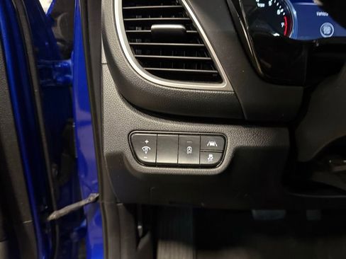 Certified 2021 Kia Seltos SX w/ SX Sunroof Package image 16