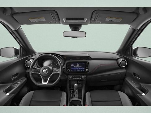 Used 2023 Nissan Kicks SR image 5