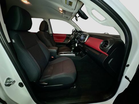 Used 2023 Toyota Tacoma SR5 RWD image 34