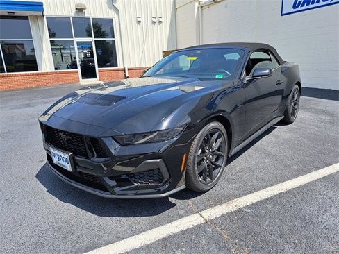 New 2025 Ford Mustang GT Premium image 25