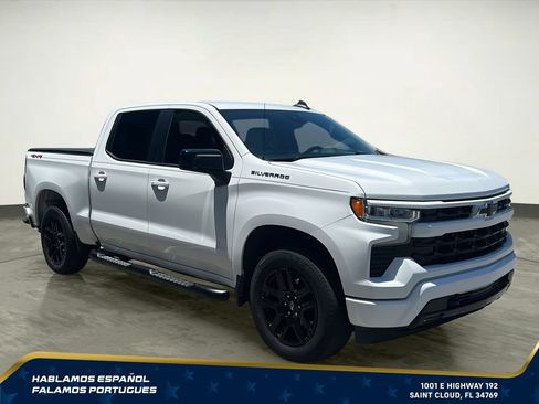 Used 2023 Chevrolet Silverado 1500 RST AWD/4WD image 9