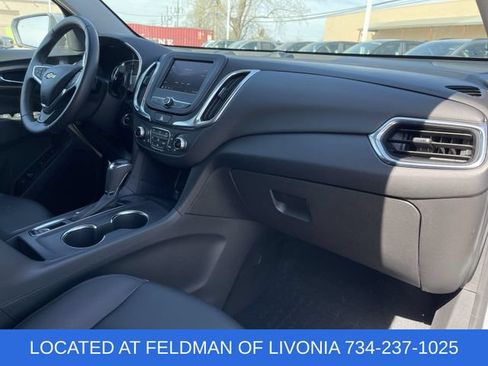 Used 2021 Chevrolet Equinox LT FWD image 27