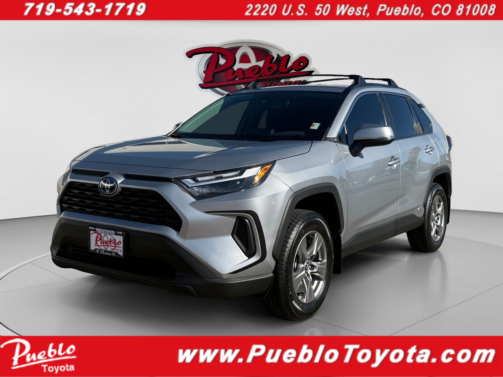 Used 2024 Toyota RAV4 XLE AWD/4WD image 1