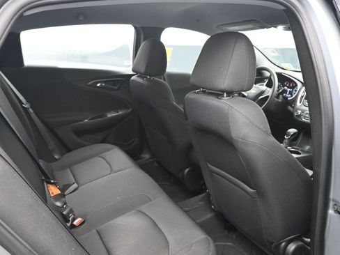 Used 2024 Chevrolet Malibu LS image 15