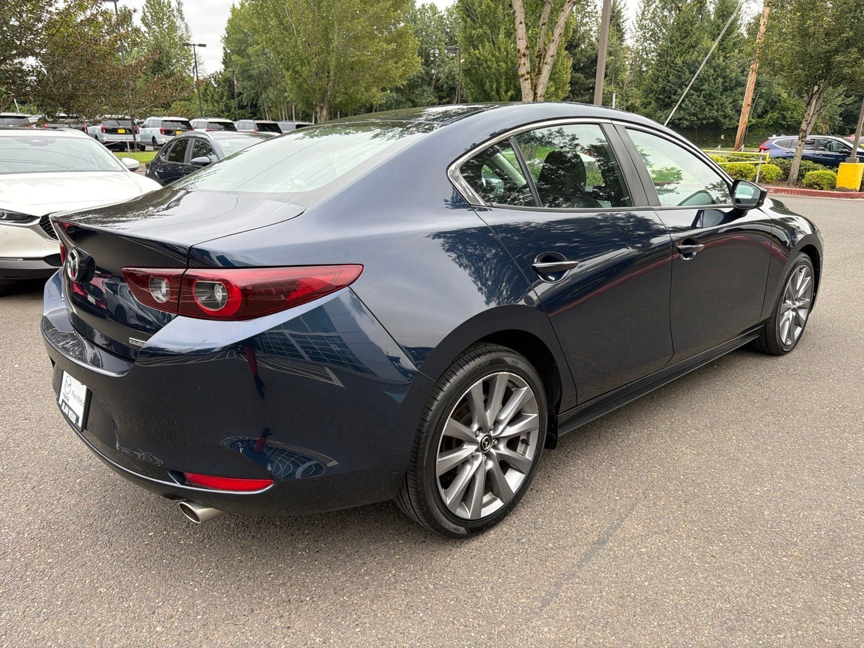 Used 2024 MAZDA MAZDA3 s FWD image 3