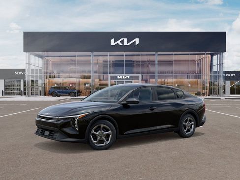 New 2026 Kia K4 FWD image 4