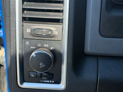 Used 2020 RAM 1500 Classic Warlock w/ Electronics Group image 21