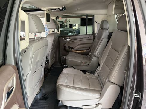 Used 2016 GMC Yukon XL Denali w/ Open Road Package AWD/4WD image 24