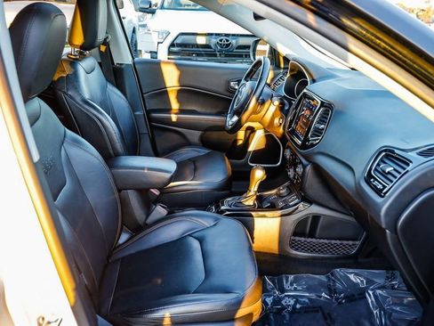 Used 2020 Jeep Compass Limited w/ Safety & Security Group image 21