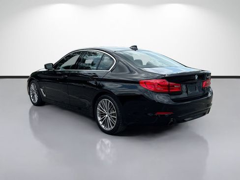 Used 2019 BMW 530i w/ Convenience Package RWD image 5