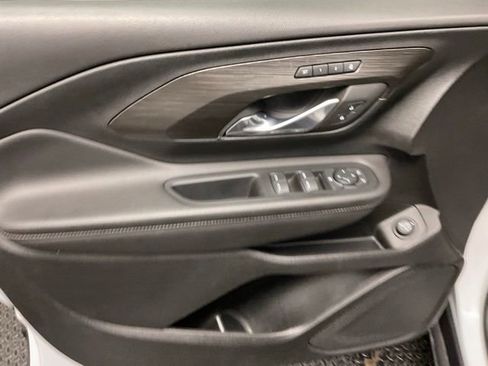 Certified 2023 GMC Terrain SLT w/ Elevation Edition AWD/4WD image 11