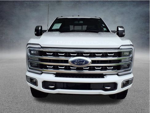Used 2024 Ford F350 Platinum w/ Tremor Off-Road Package AWD/4WD image 2