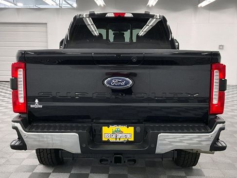 Used 2023 Ford F250 Lariat w/ Lariat Ultimate Package AWD/4WD image 5