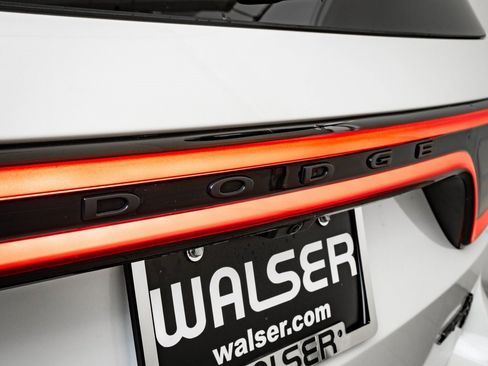 Used 2021 Dodge Durango SRT Hellcat w/ Technology Group image 3