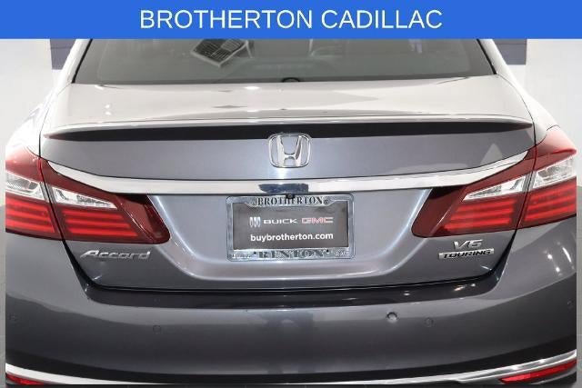 Used 2017 Honda Accord Touring image 15