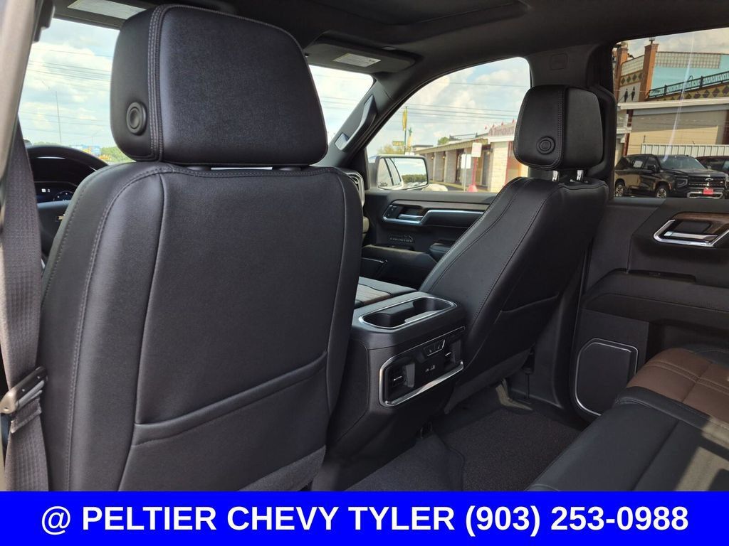 Used 2023 Chevrolet Silverado 1500 High Country w/ Z71 Off-Road Package AWD/4WD image 41