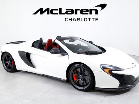 Used 2016 McLaren 650S Spider image 2
