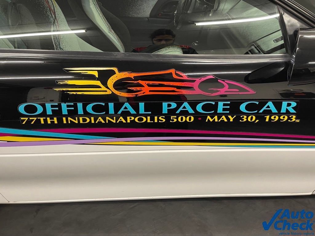 Used 1993 Chevrolet Camaro Z28 RWD image 22