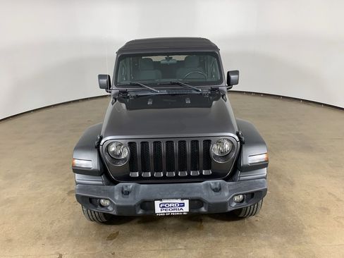 Used 2022 Jeep Wrangler Sport S image 4