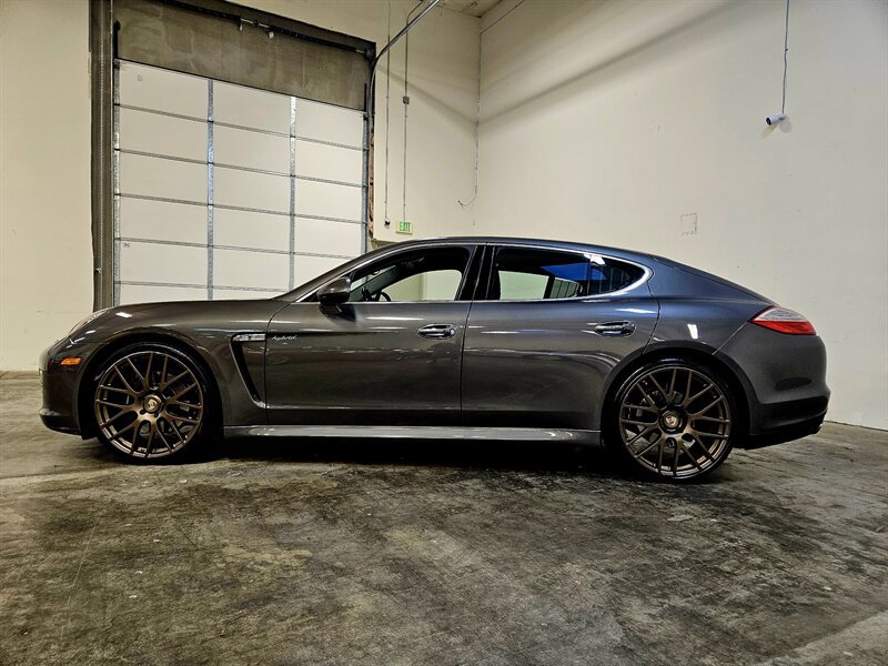 Used 2013 Porsche Panamera S RWD image 17