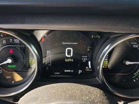 Used 2023 Jeep Wrangler Unlimited Rubicon 4xe AWD/4WD image 16