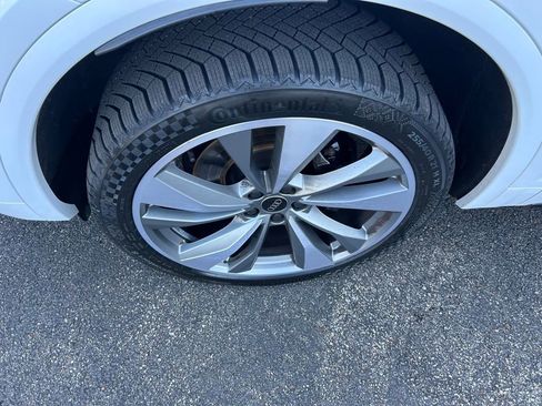 Used 2024 Audi SQ5 Premium Plus image 39