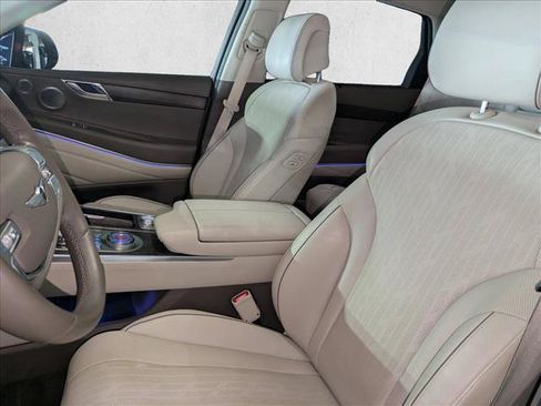 Used 2023 Genesis GV80 3.5T Advanced + AWD/4WD image 14