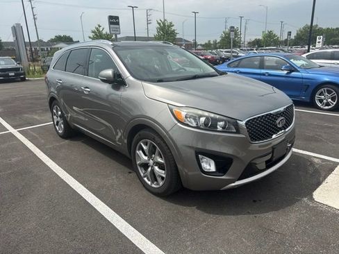 Used 2017 Kia Sorento SX AWD/4WD image 14