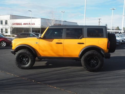 Used 2022 Ford Bronco Wildtrak image 5