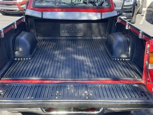 Used 2000 Toyota Tacoma PreRunner image 11