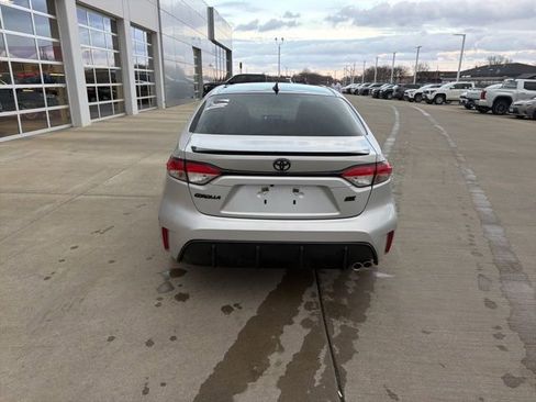 Used 2023 Toyota Corolla SE image 6