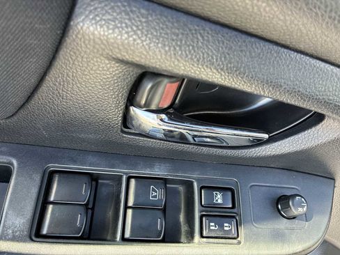 Used 2014 Subaru Impreza 2.0i Premium w/ All-Weather Package w/CVT image 15