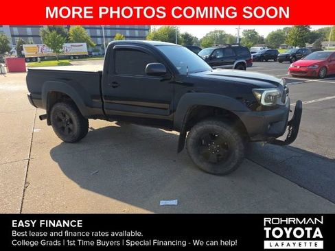 Used 2012 Toyota Tacoma 4x4 Regular Cab image 3