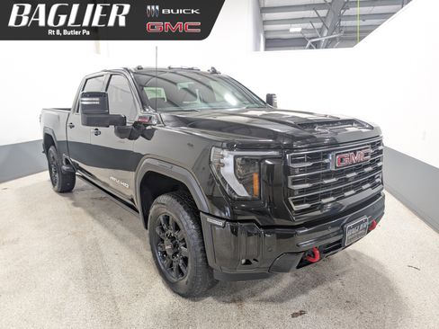 Used 2025 GMC Sierra 2500 AT4 w/ AT4 Premium Plus Package AWD/4WD image 1