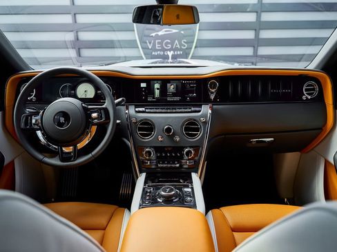 Used 2026 Rolls-Royce Cullinan AWD/4WD image 57