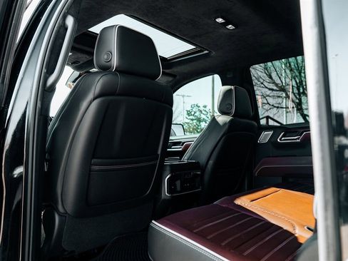 Used 2023 GMC Sierra 1500 Denali Ultimate image 39