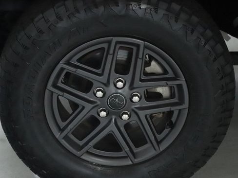 Used 2024 Jeep Wrangler Unlimited Sport AWD/4WD image 44
