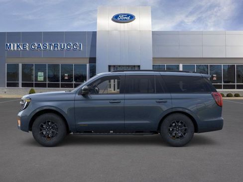 New 2026 Ford Expedition Tremor image 3