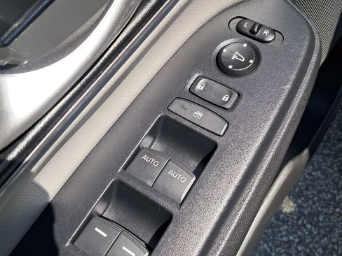 Used 2018 Honda CR-V EX-L image 23