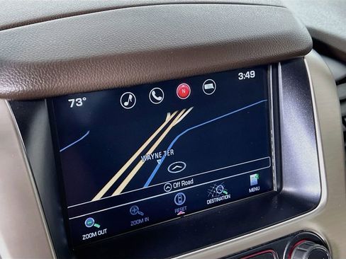 Used 2016 GMC Yukon XL Denali RWD image 12