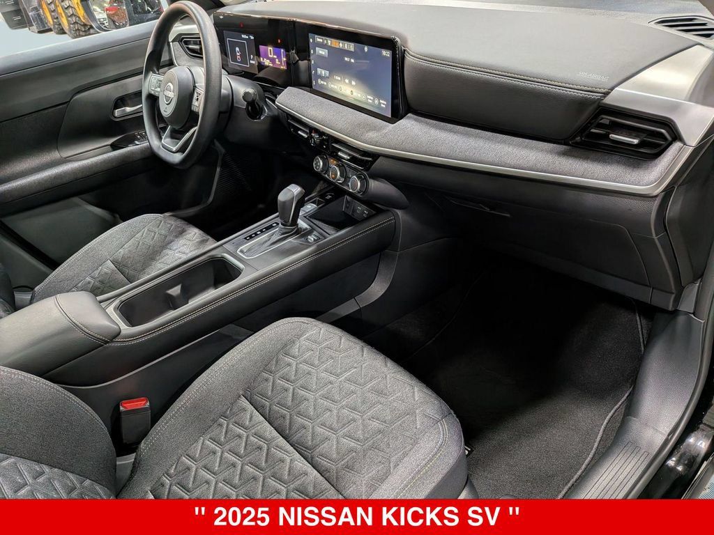 Certified 2025 Nissan Kicks SV w/ SV Premium Package AWD/4WD image 36