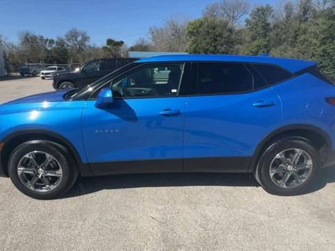 Certified 2025 Chevrolet Blazer LT image 5