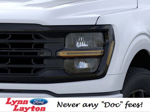 New 2026 Ford F150 XLT w/ XLT Black Appearance Package RWD image 18