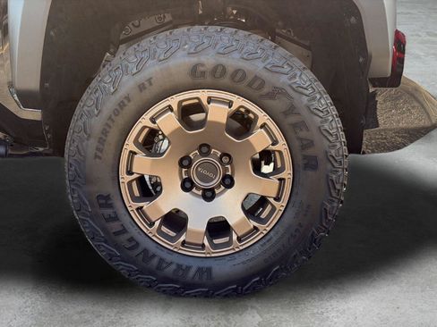 Used 2026 Toyota Tacoma 4x4 Double Cab Hybrid w/ Tow Tech Package image 24