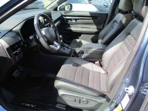 Certified 2025 Honda CR-V Sport Touring image 12